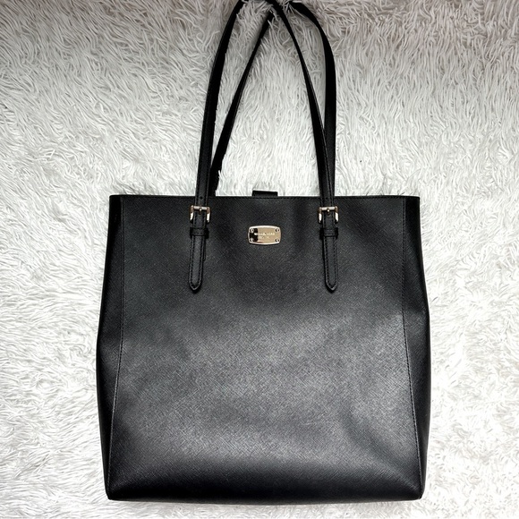 Michael Kors Black Saffiano Leather Shoulder Tote | Gold Hardware - Picture 12 of 16